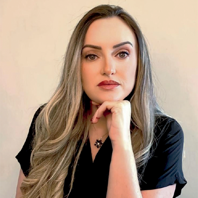 autora---AMANDA-BACHIEGA autora---AMANDA-BACHIEGA